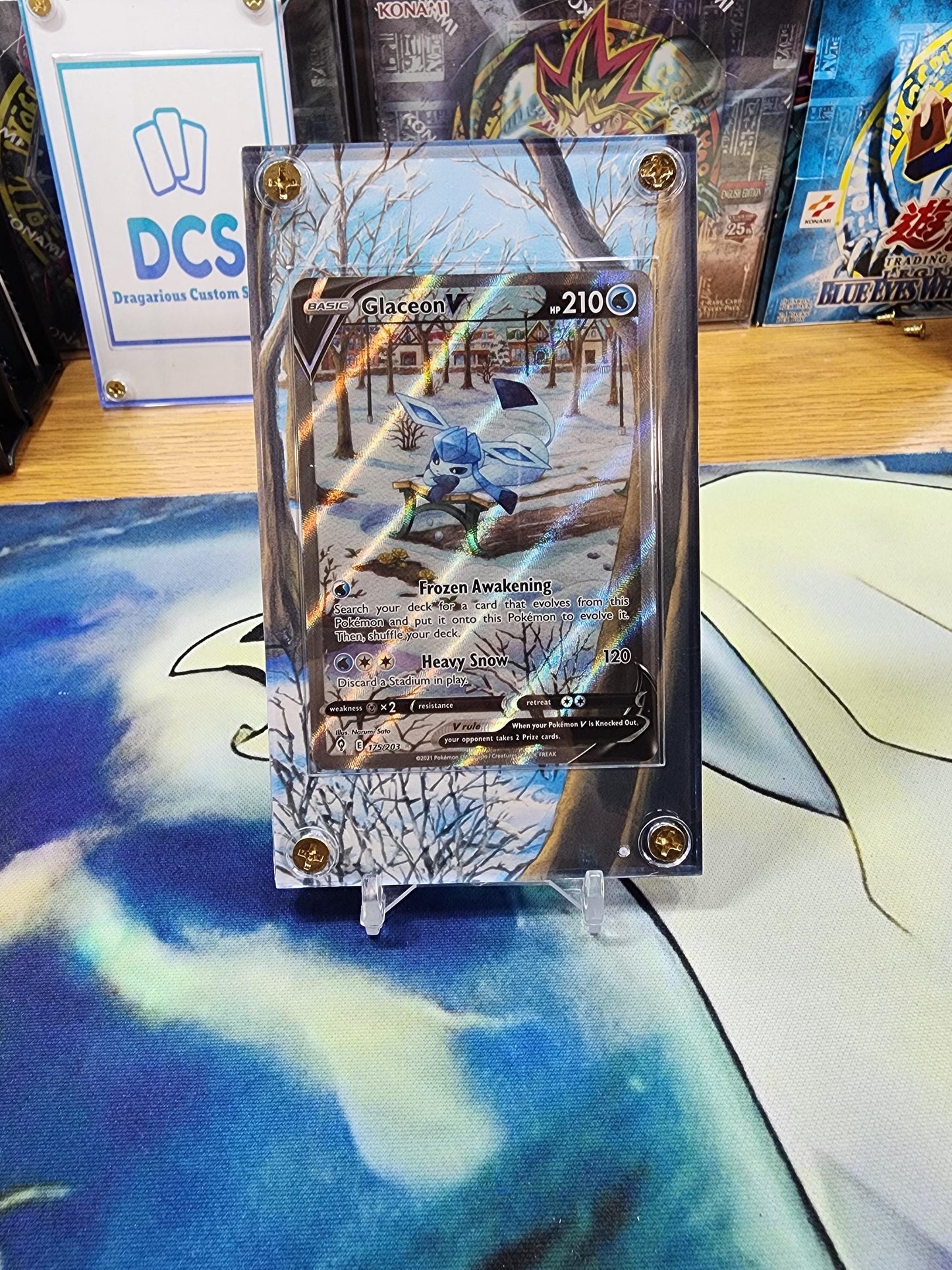 x2 Pokemon Glaceon V & Vmax Alt Art 175/203 209/203 Evolving Skies Custom Case Slab