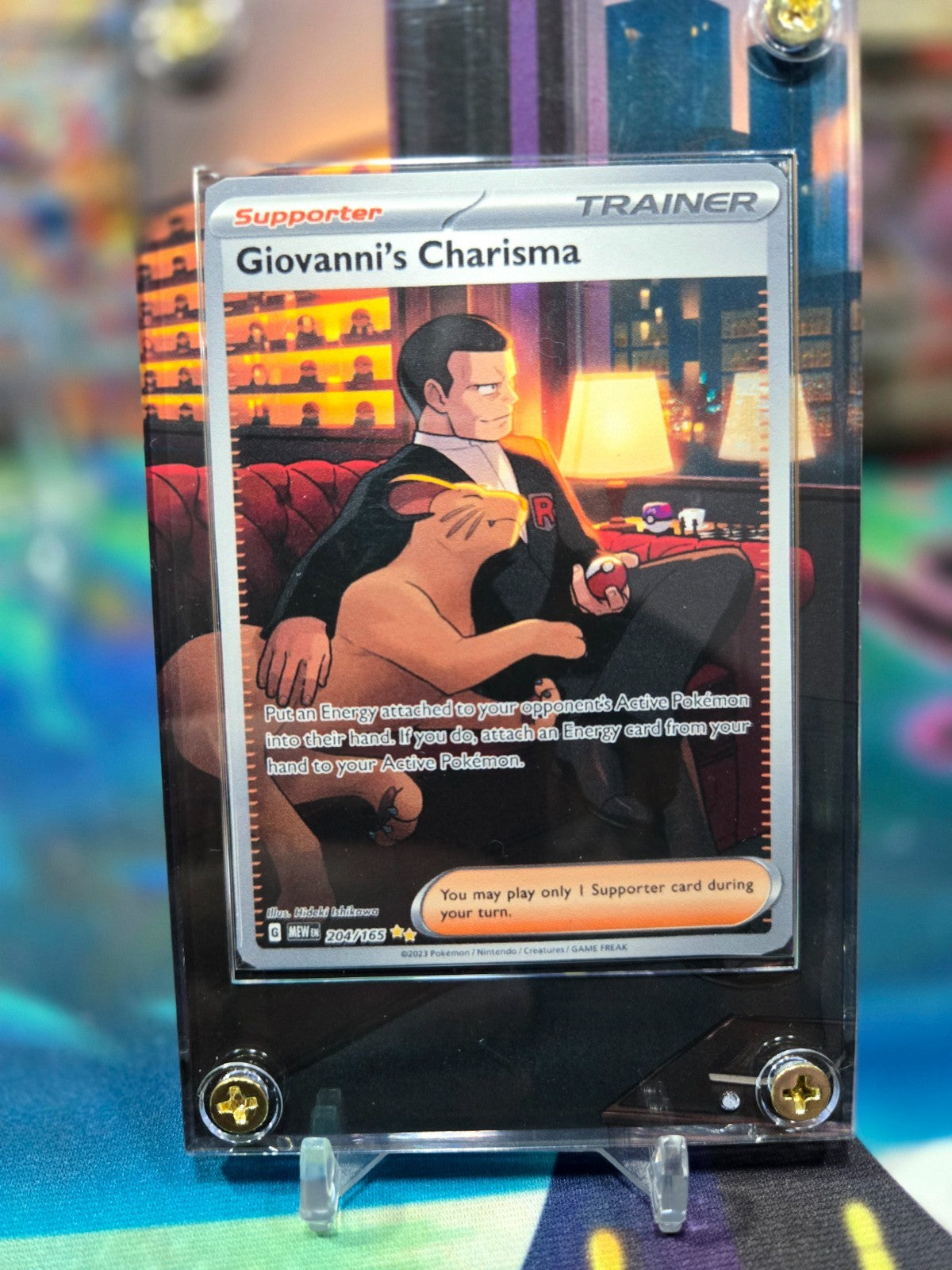 Pokemon 151 Giovanni's Charisma 204/165 Extended Art Case