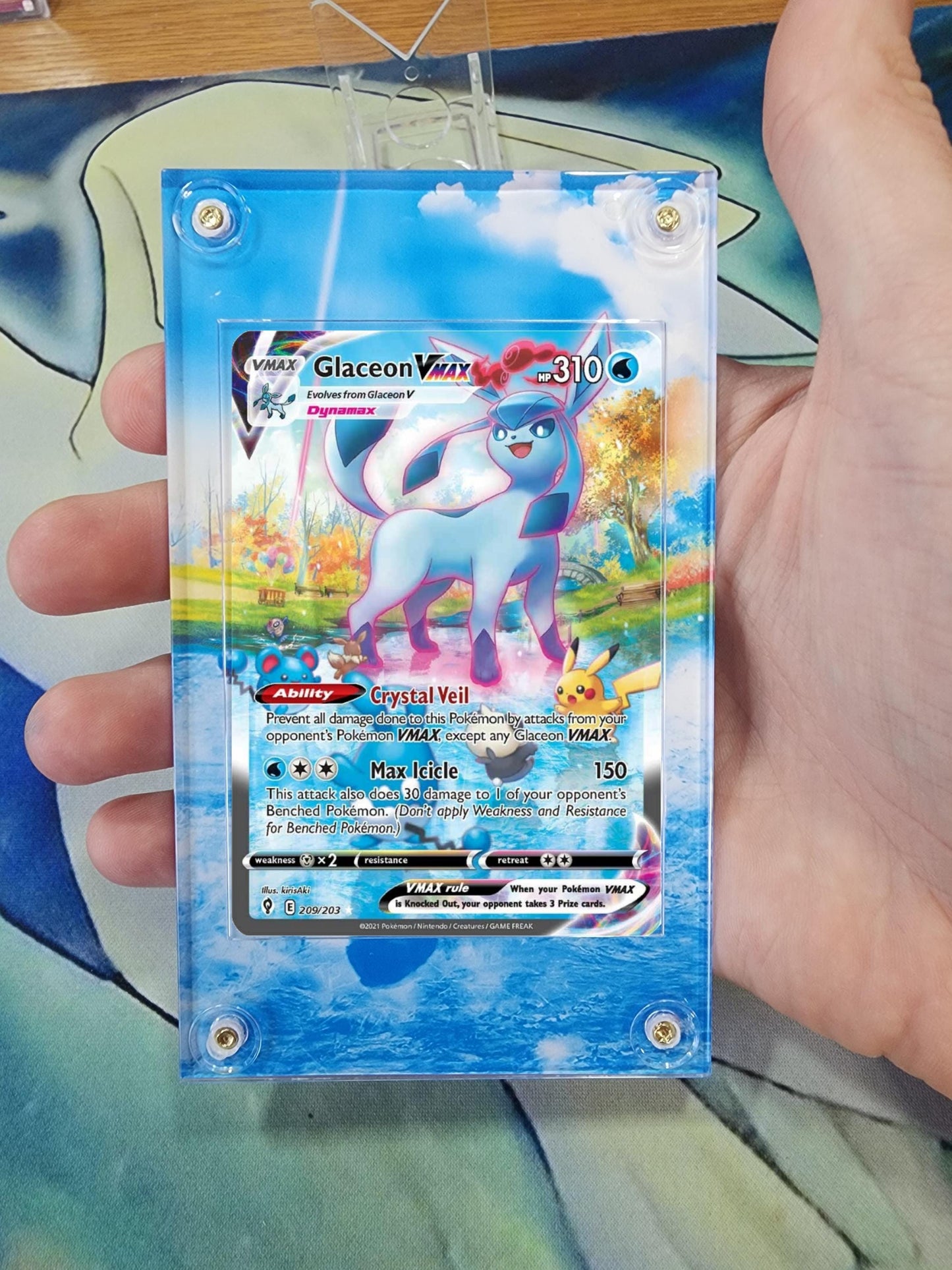 Pokemon Glaceon VMAX 209/203 Evolving Skies Custom Case Slab