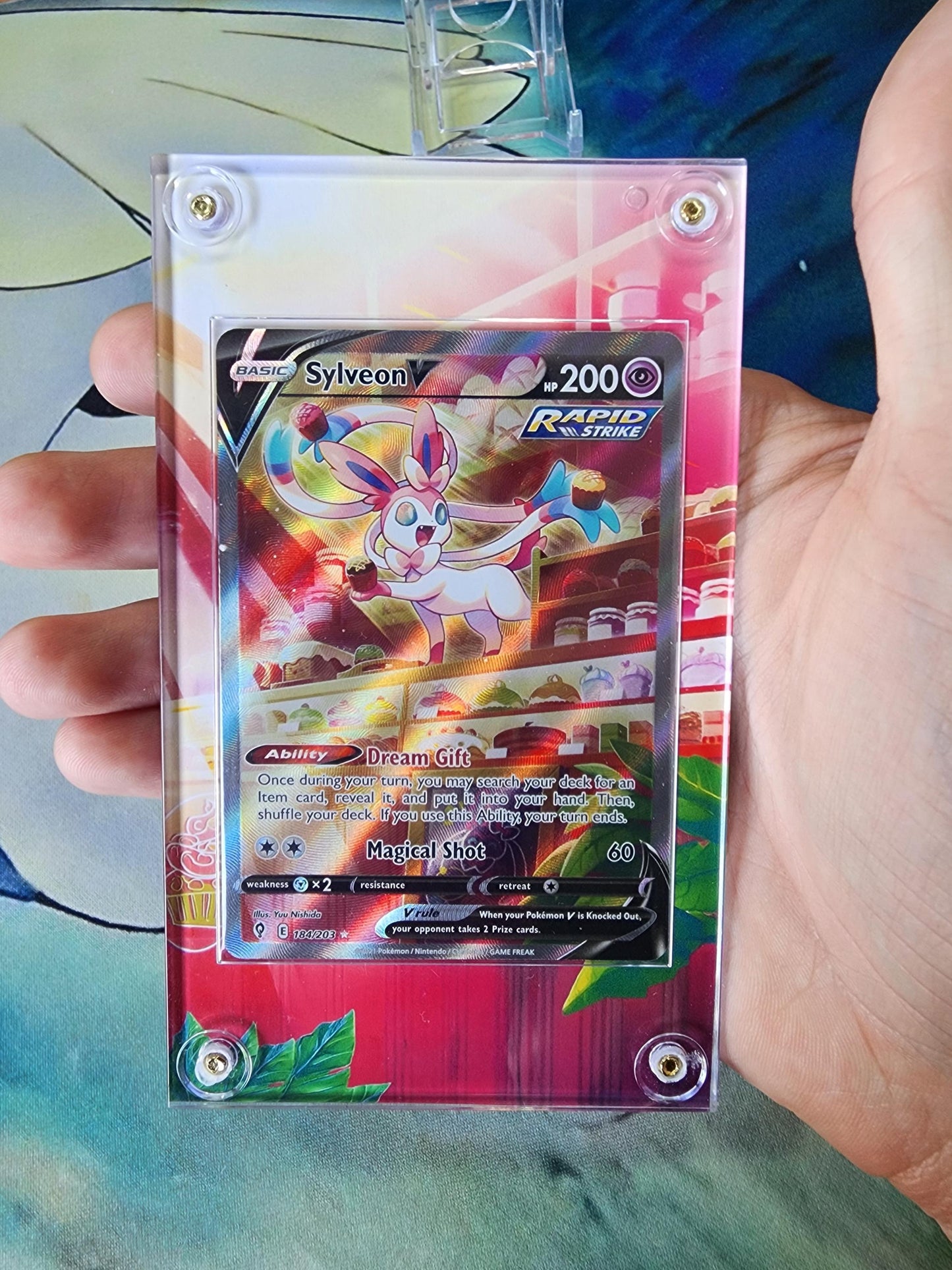 Pokemon Sylveon V Alt Art 184/203 SWSH Evolving Skies Custom Display Case Slab